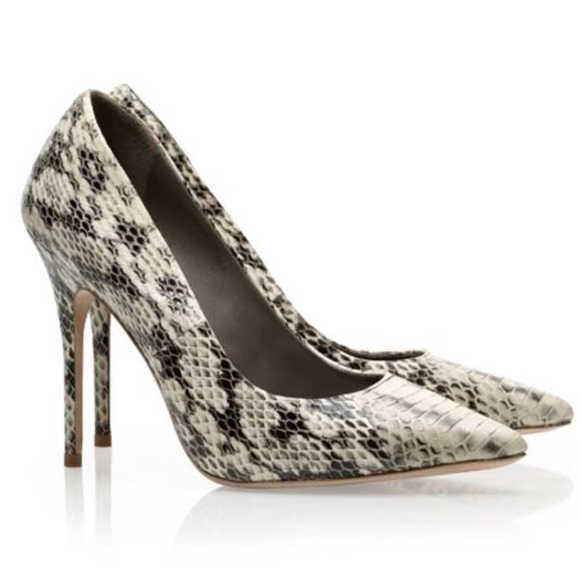 tory burch snakeskin heels